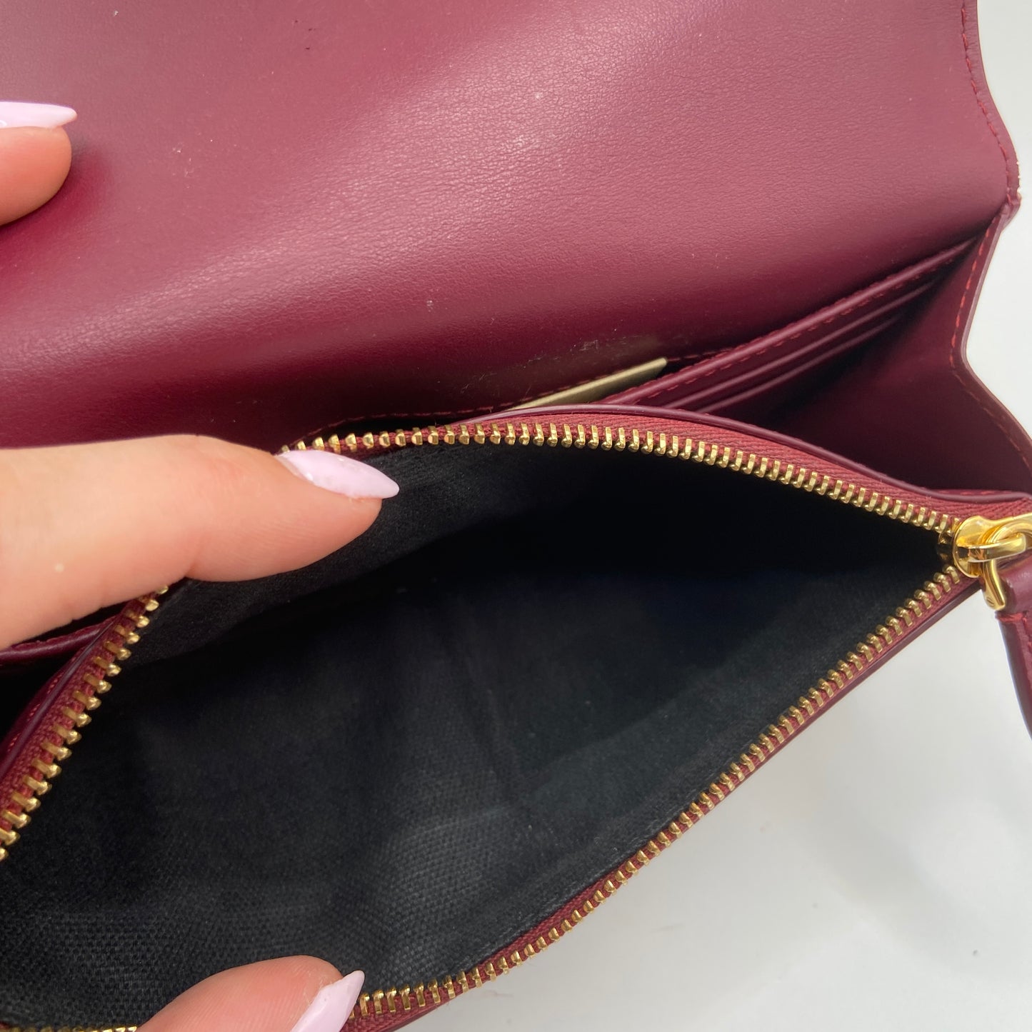 Wallet Luxury Designer By Burberry, Size: Medium