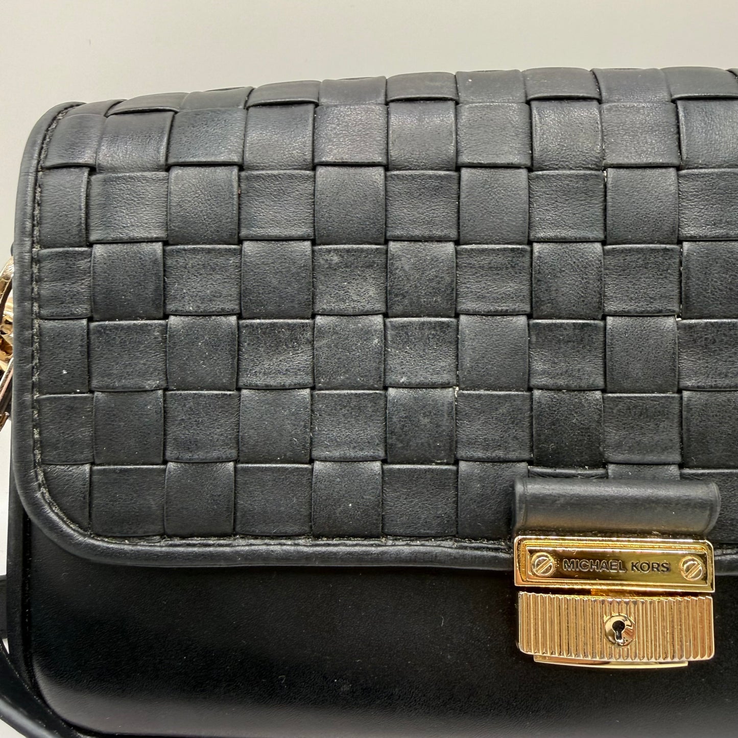 Crossbody Designer By Michael By Michael Kors, Size: Medium