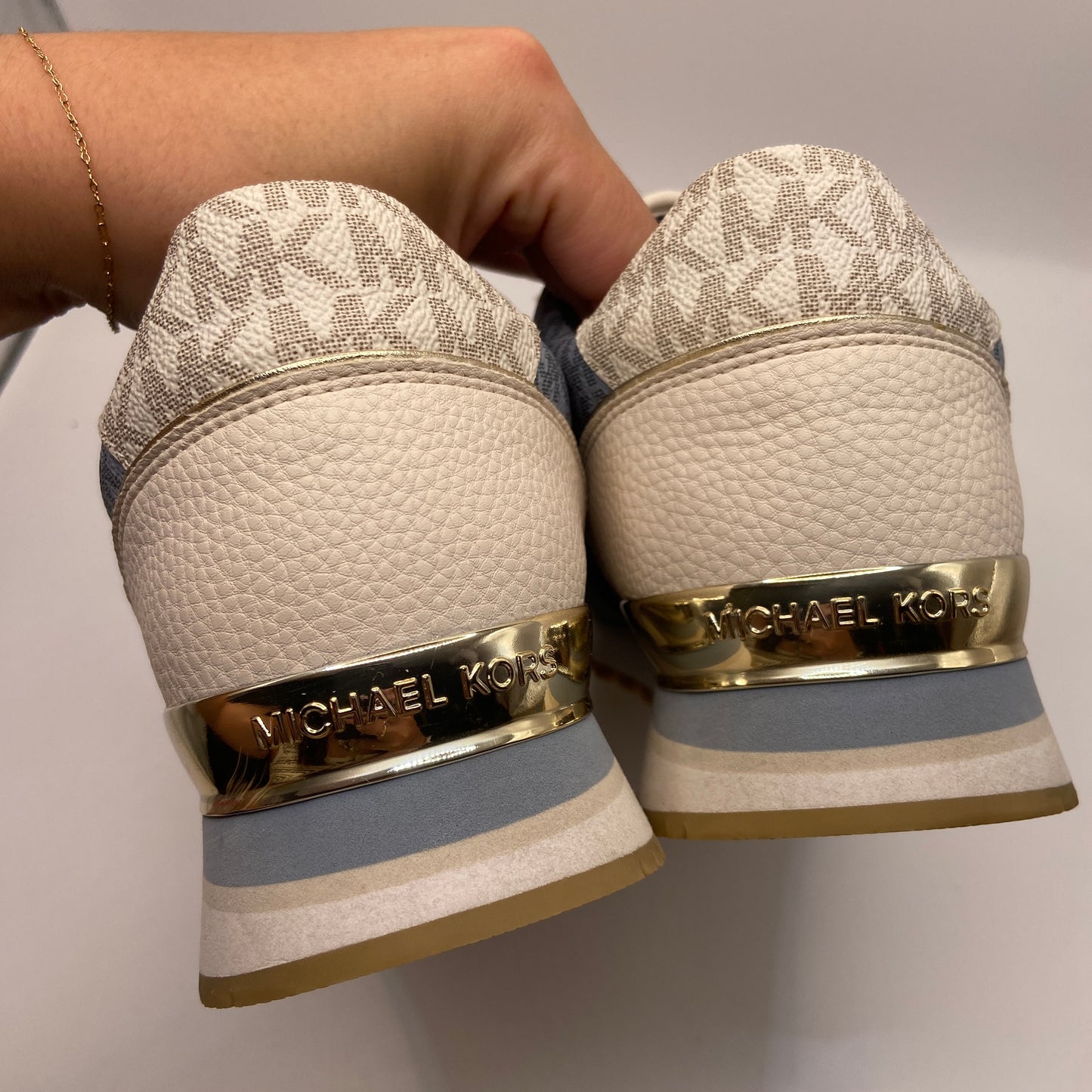 Shoes Sneakers By Cmc In Blue, Size: 11