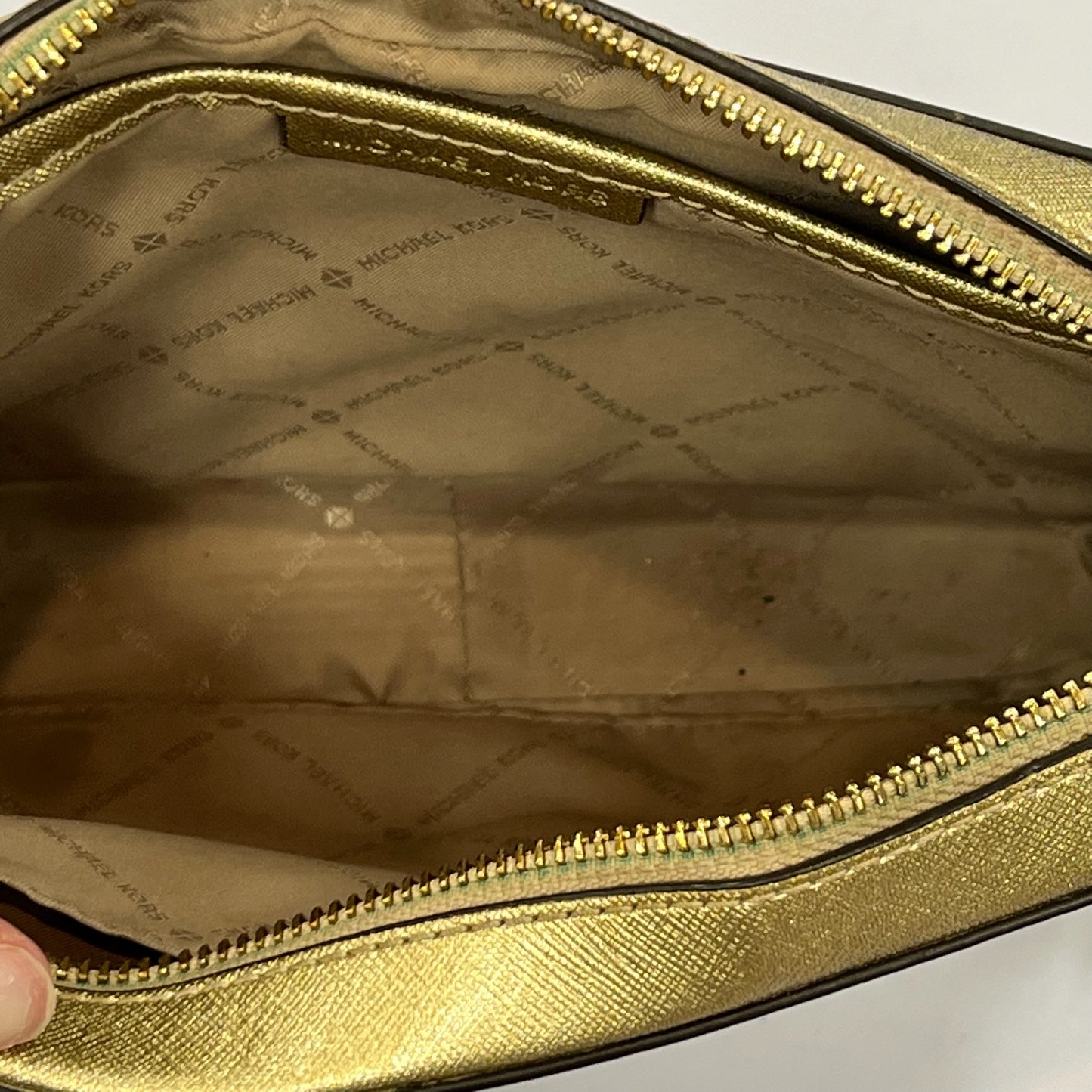 Crossbody Designer By Michael By Michael Kors, Size: Medium