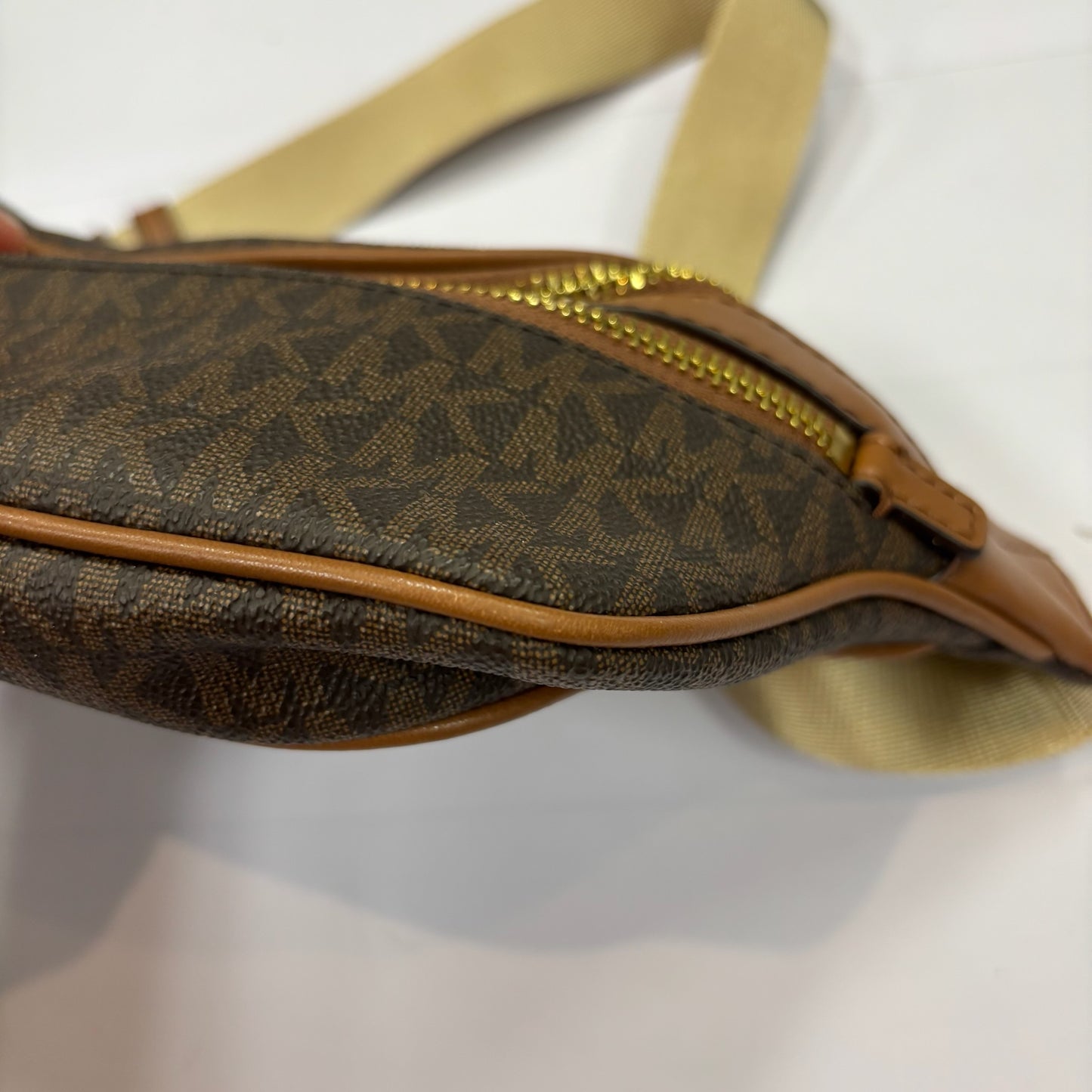 Belt Bag Designer By Michael By Michael Kors, Size: Small