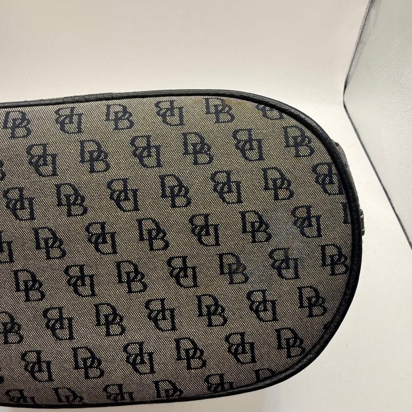 Handbag Designer By Dooney And Bourke, Size: Small