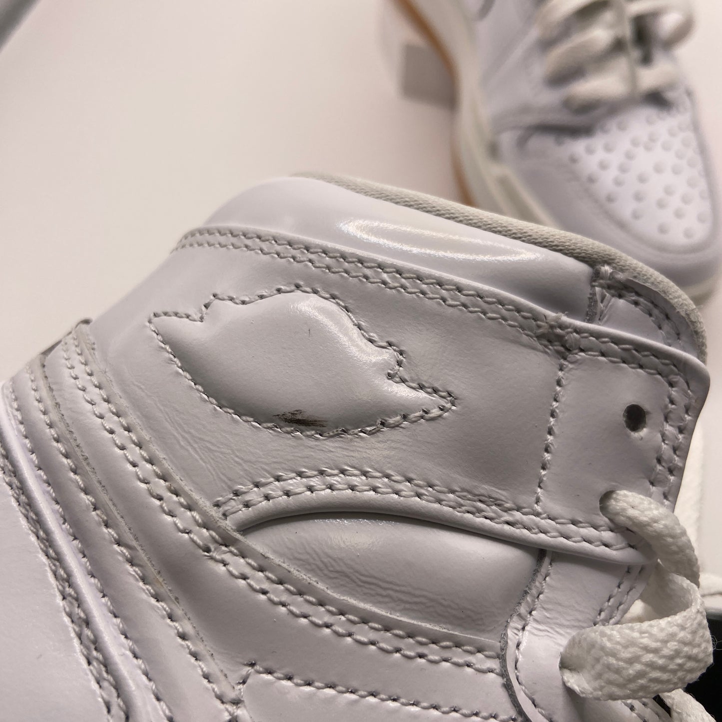 Shoes Athletic By Nike In White, Size: 7