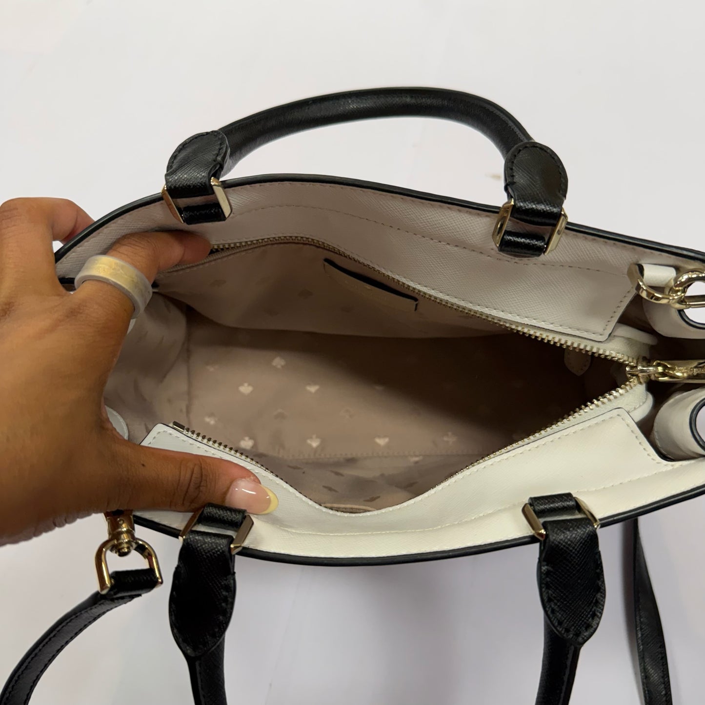 Handbag Designer By Kate Spade, Size: Medium