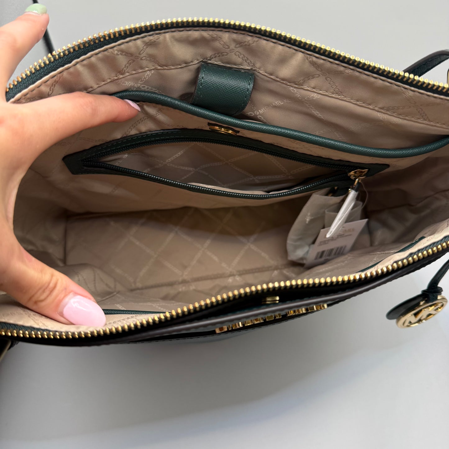 Handbag Designer By Michael By Michael Kors, Size: Large