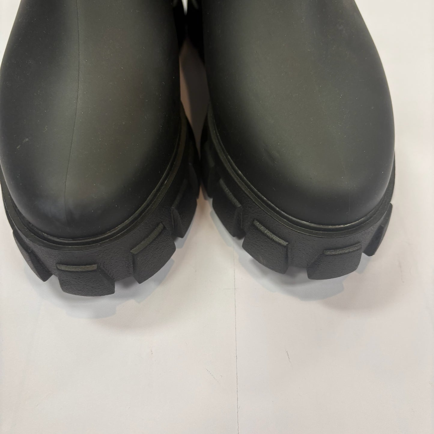 Boots Ankle Heels By Jeffrey Campbell In Black, Size: 7