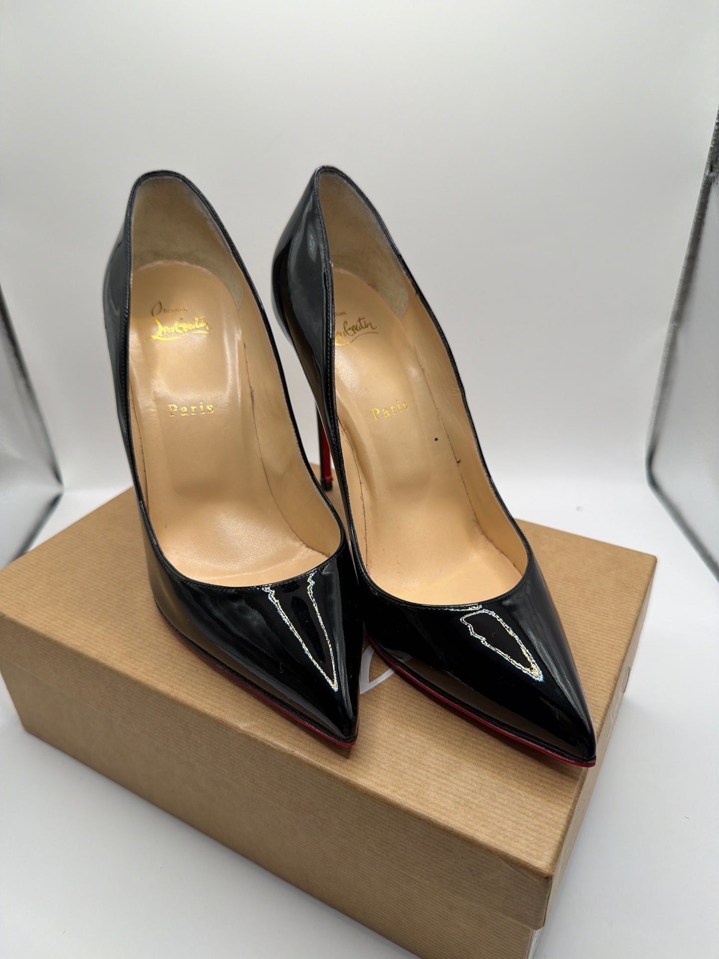 Shoes Luxury Designer By Christian Louboutin In Black, Size: 11