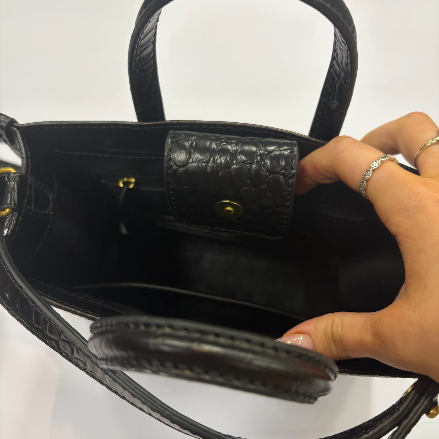 Crossbody Leather By Vince Camuto, Size: Small