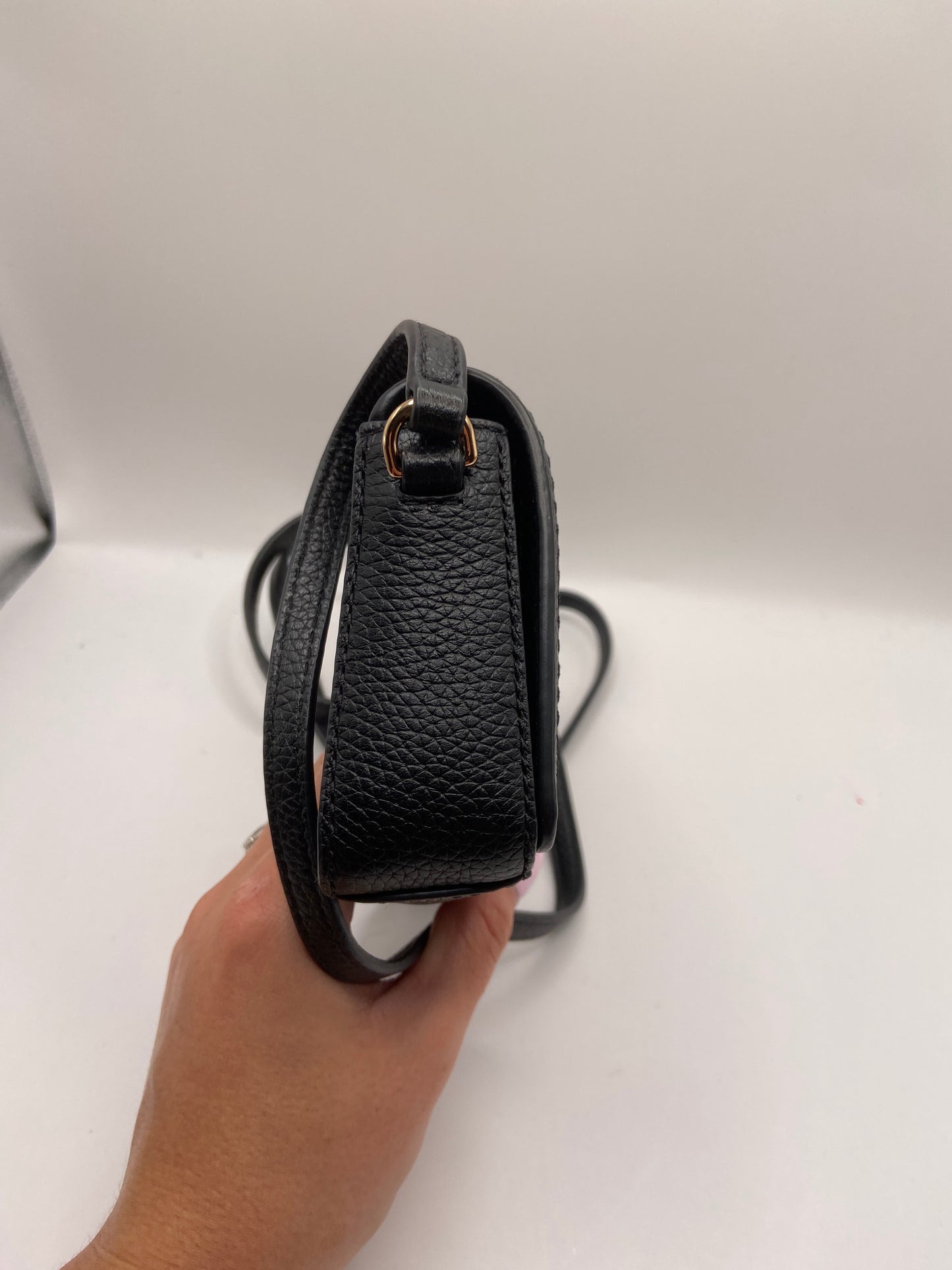 Crossbody Luxury Designer By Marc Jacobs, Size: Small