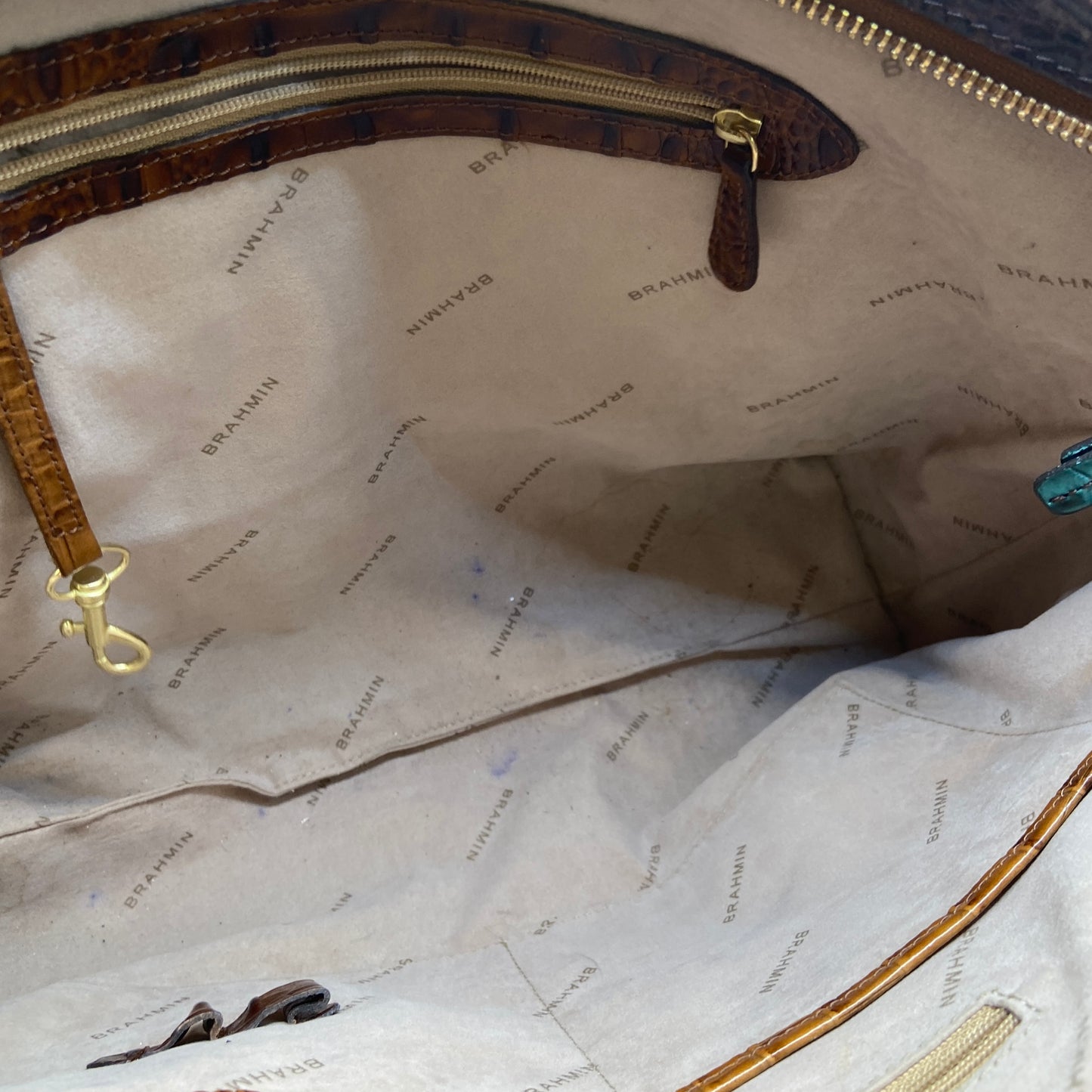 Handbag Designer By Brahmin, Size: Large