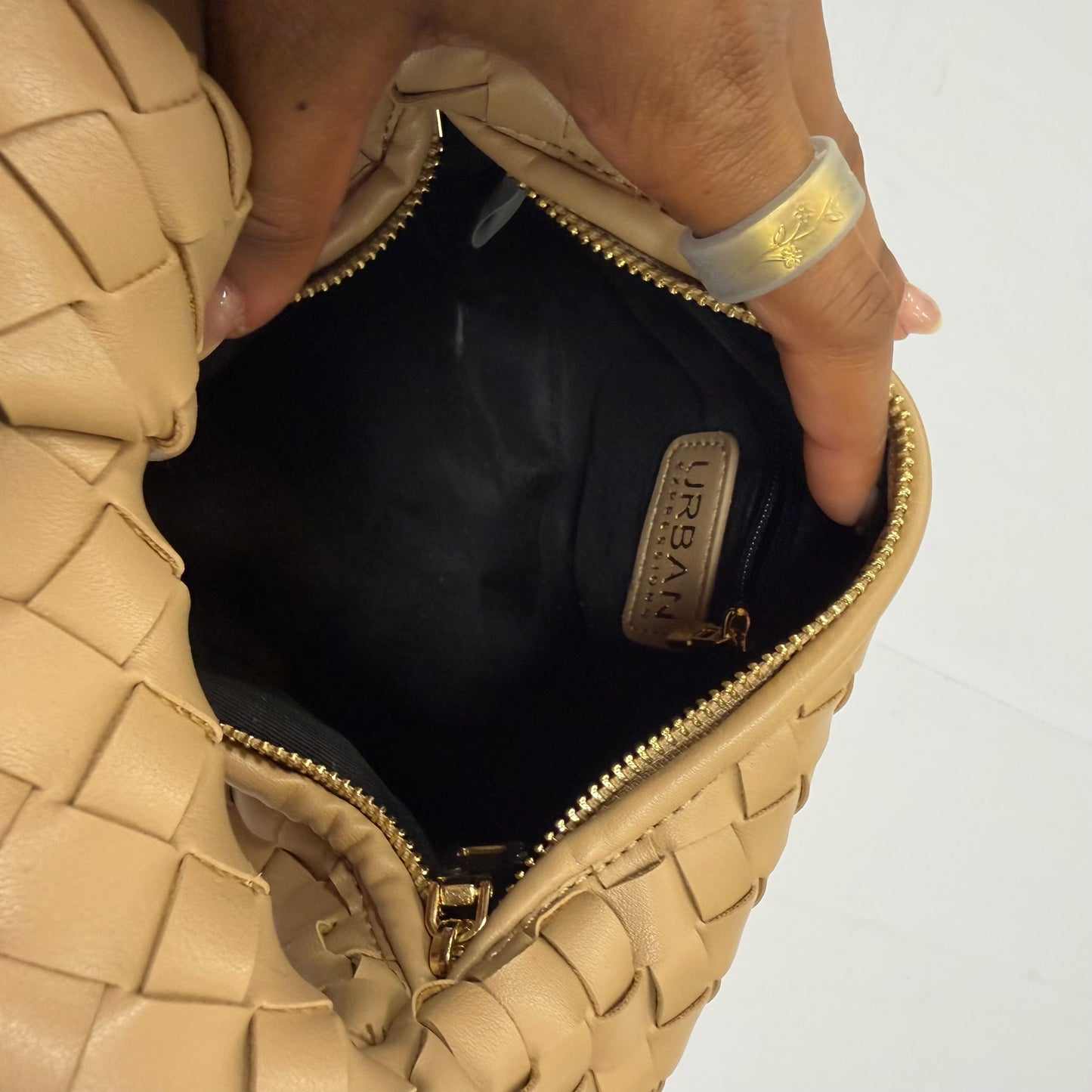 Handbag By Urban Expressions, Size: Small