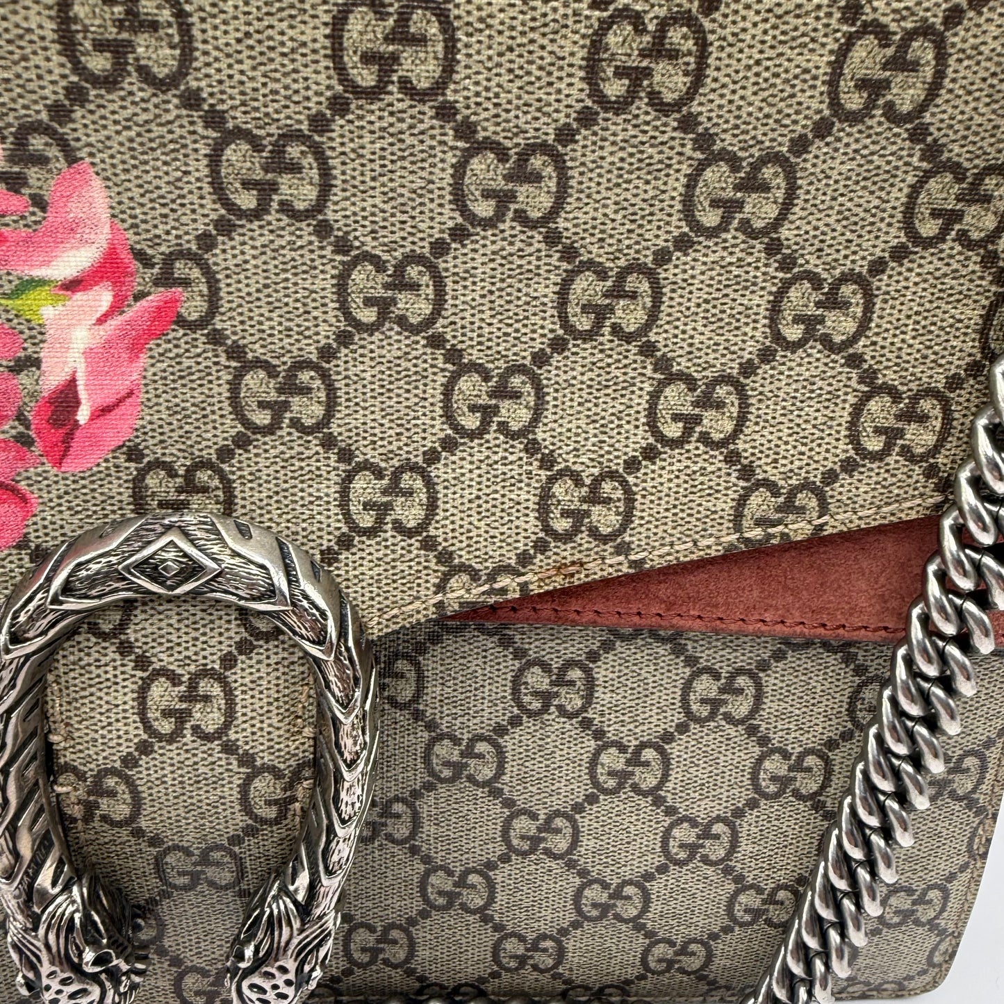 Crossbody Luxury Designer By Gucci, Size: Medium
