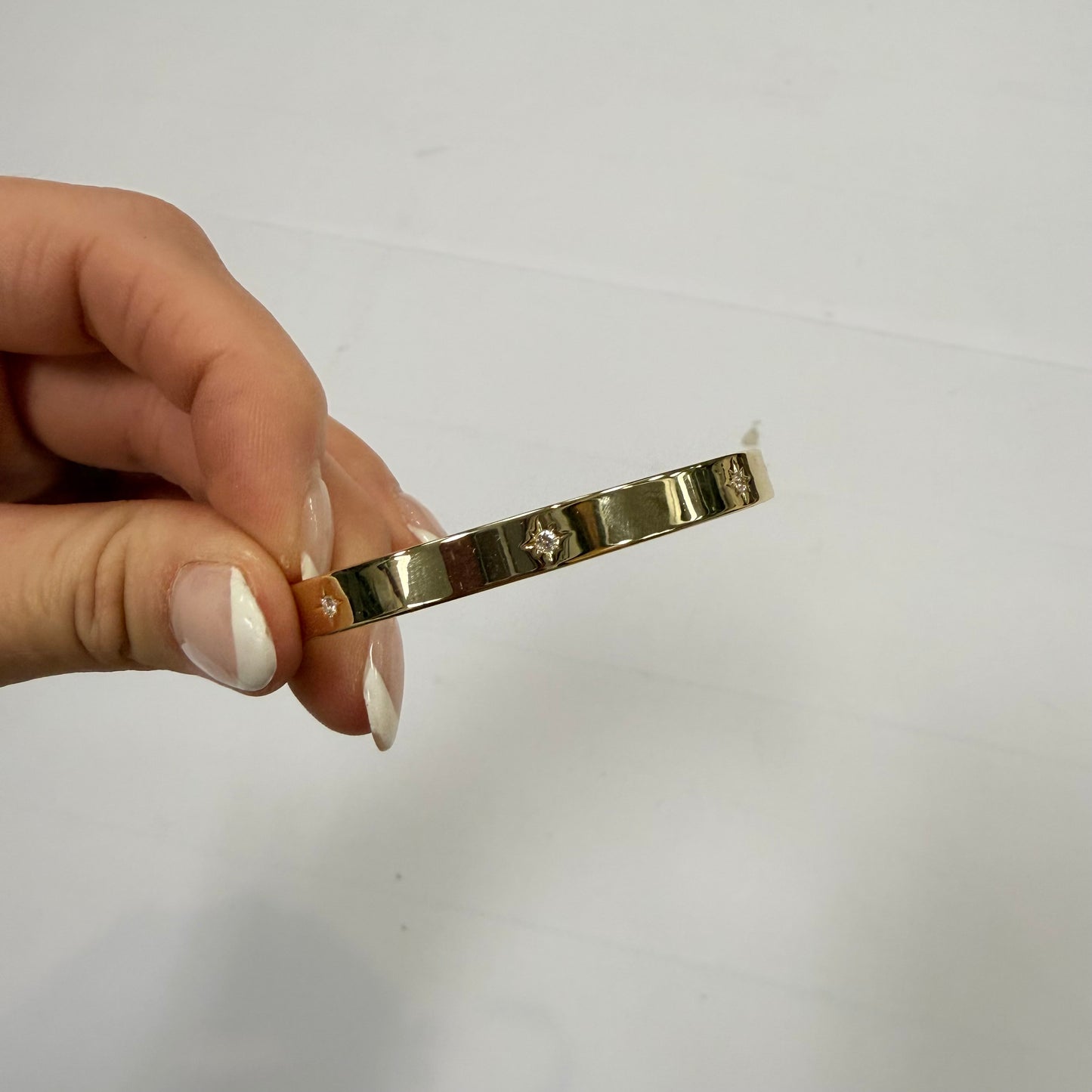 Bracelet Cuff By Clothes Mentor In Gold