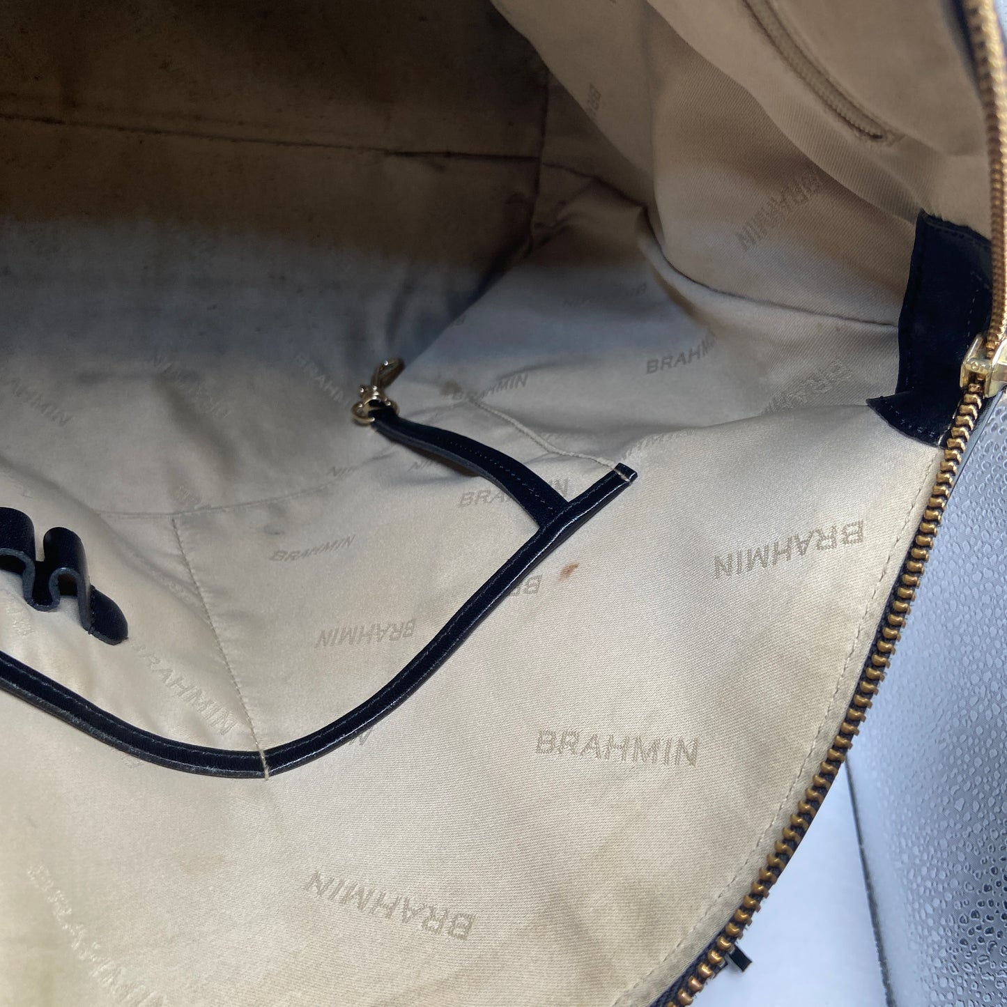 Handbag Designer By Brahmin, Size: Large