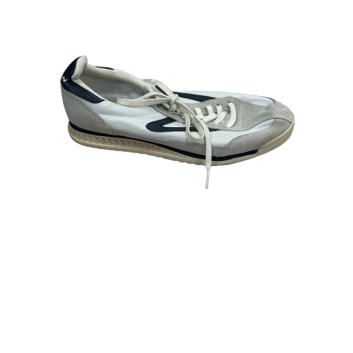 Shoes Sneakers By Clothes Mentor In White, Size:9