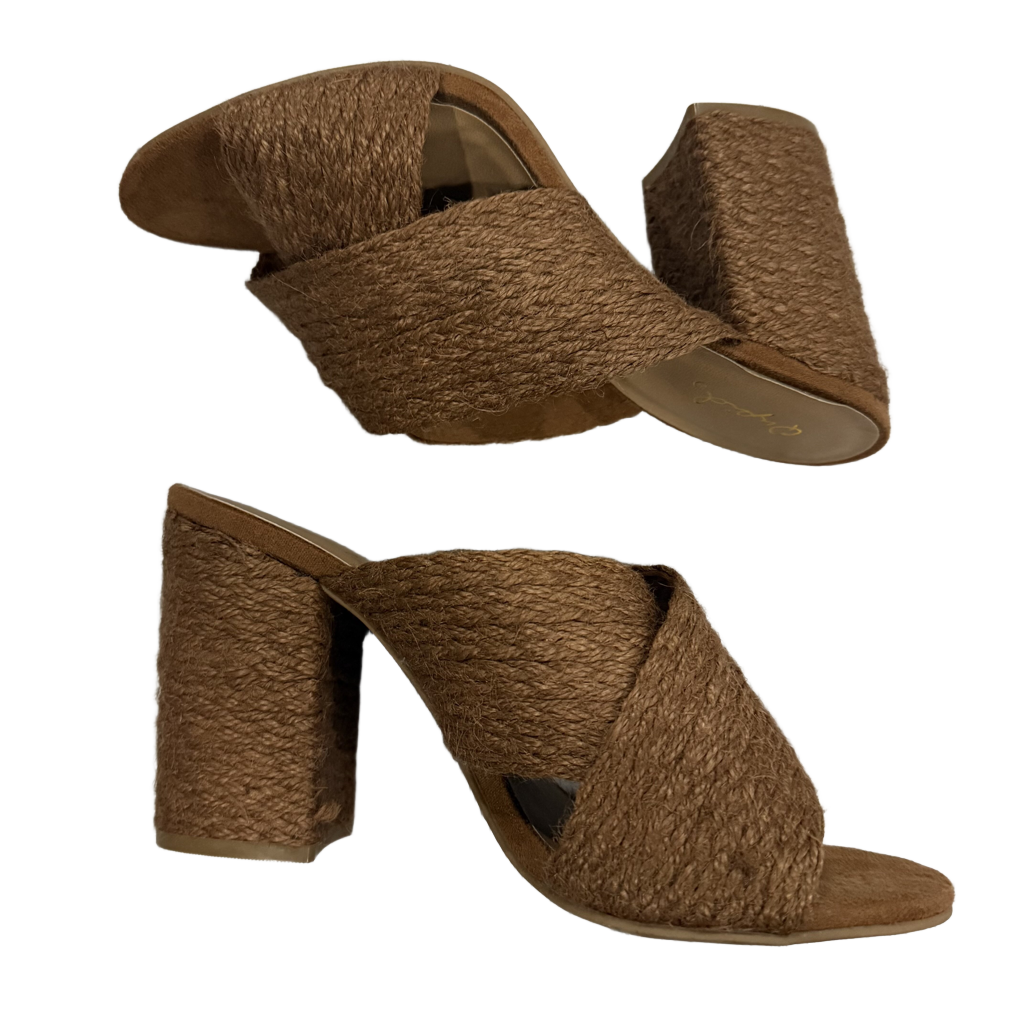 Sandals Heels Block By Qupid  Size: 8.5