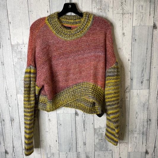 Sweater By Urban Outfitters  Size: L