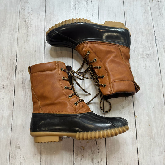 Boots Rain By Sporto  Size: 6