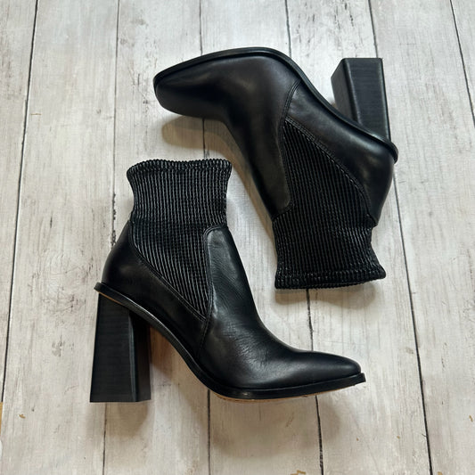 Boots Ankle Heels By Vince Camuto  Size: 5