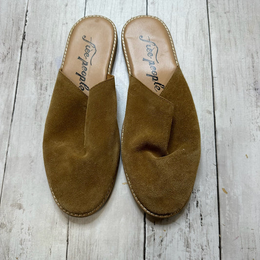 Shoes Flats Mule & Slide By Free People  Size: 8.5